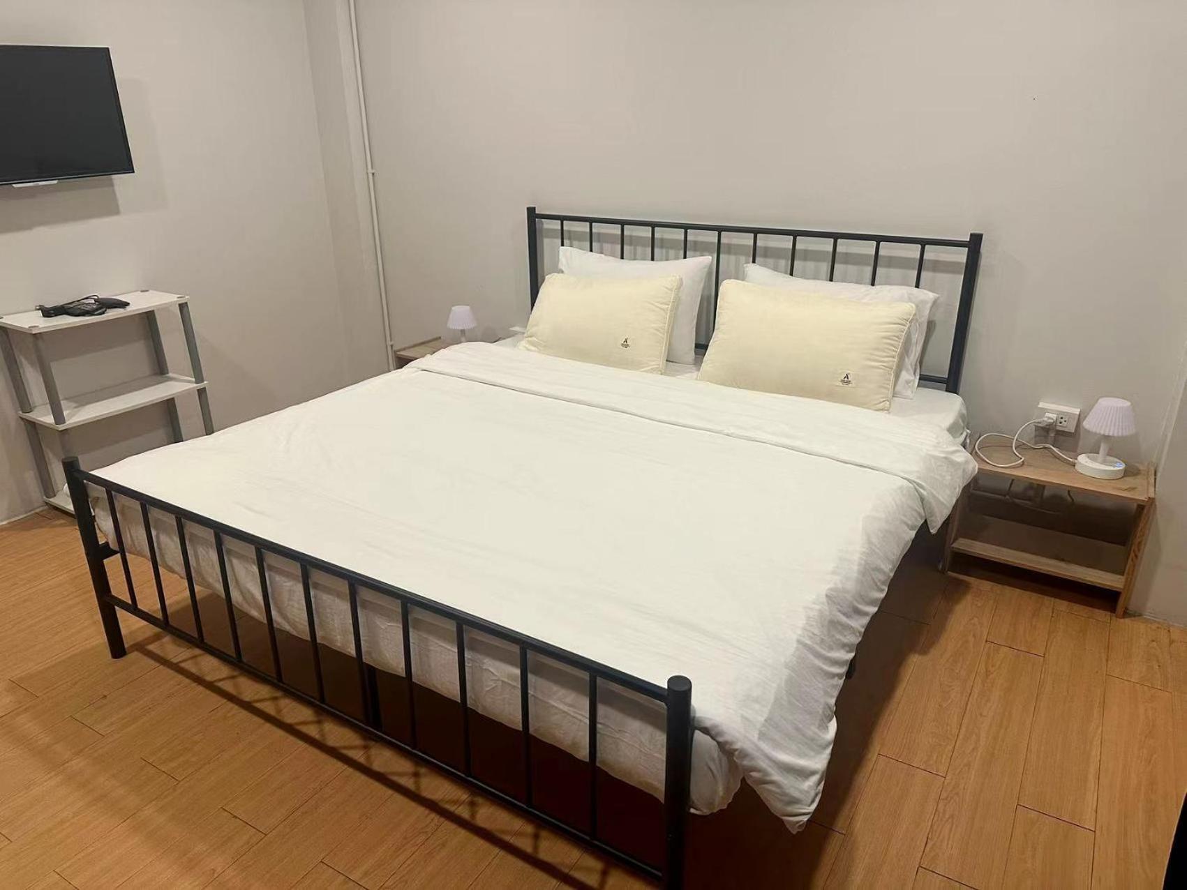 The Cute Silom Hostel Bangkok Bagian luar foto